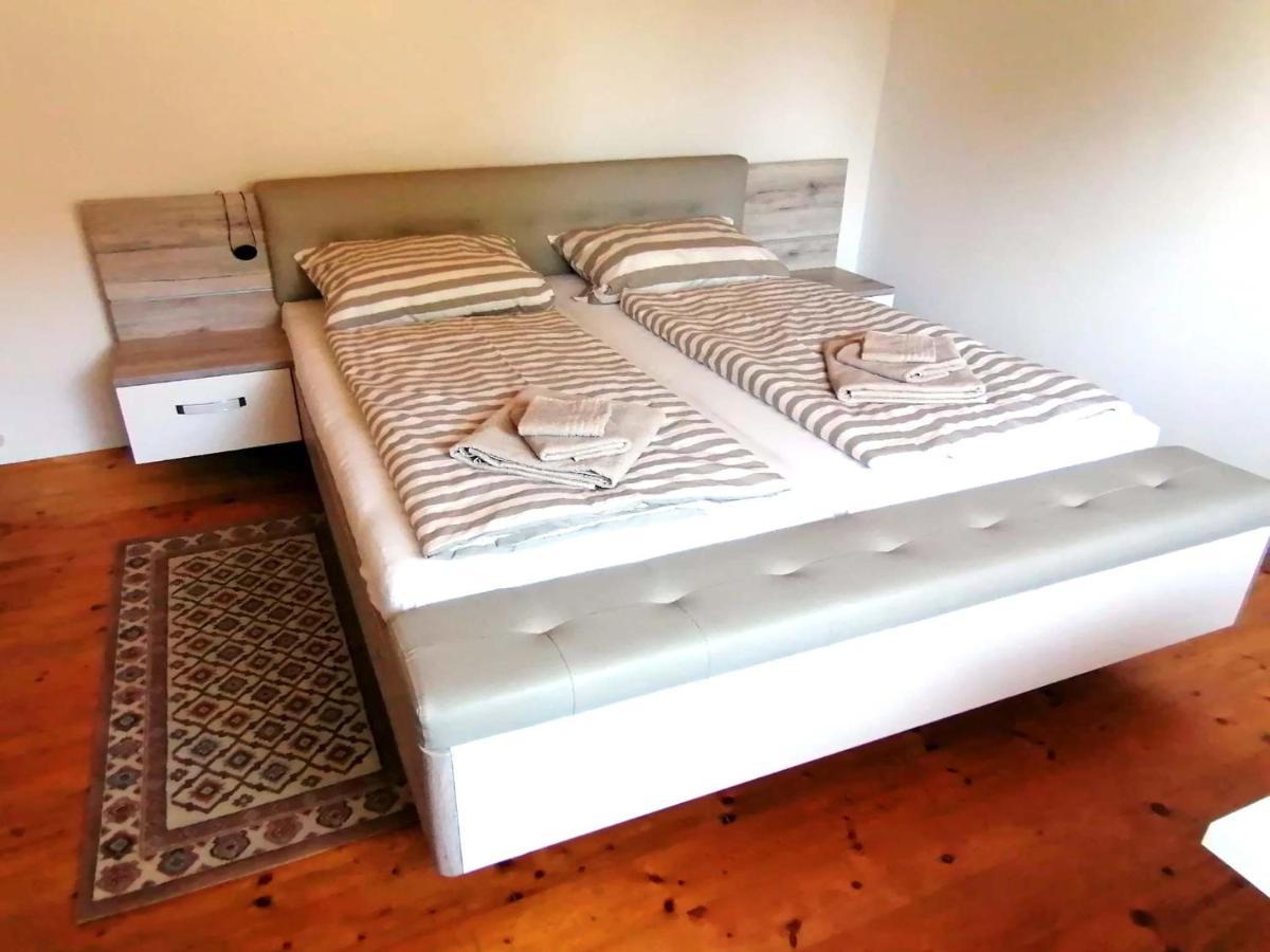 Apartment Josefine *